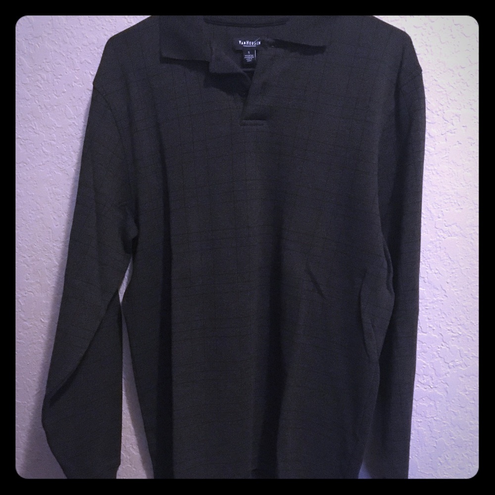 Van Heusen Long Sleeve Small